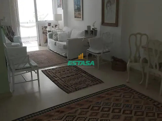 Apartamento 2 quartos e 2 banheiros, à venda, no bairro Leblon em Rio de Janeiro
