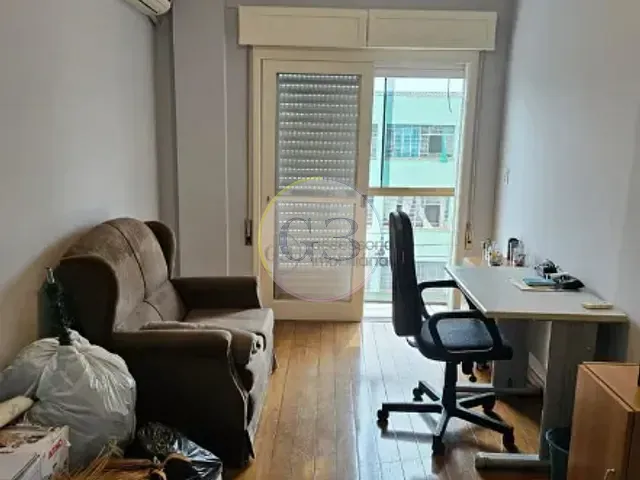 Apartamento 3 quartos e 2 banheiros, à venda, no bairro Centro em Pelotas