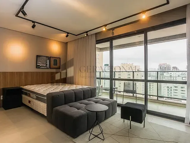 Apartamento 1 quarto e 1 banheiro, à venda, no bairro Vila Nova Conceição em São Paulo