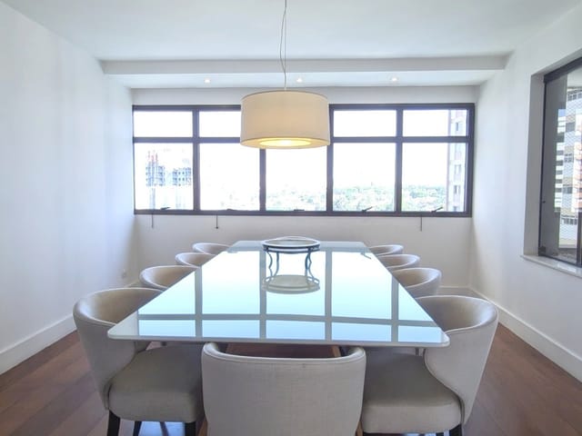 Apartamento com 325m² 4 quartos e 6 banheiros, à venda, no bairro Campo Belo em São Paulo