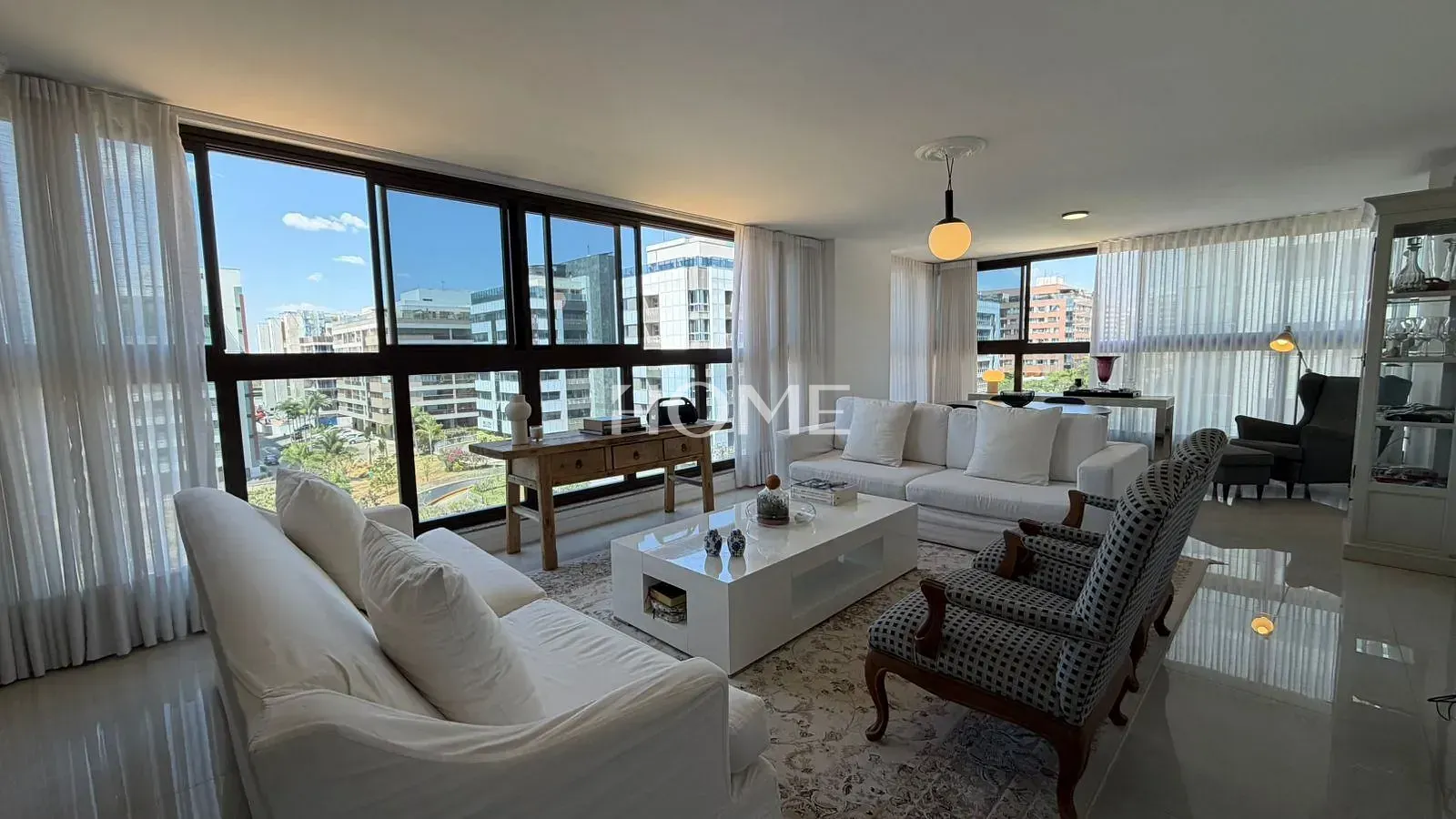 SQNW 307, NOROESTE – 115 M² – 2 SUÍTES – MOBILIADO