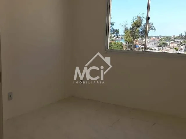 Apartamento 2 quartos e 1 banheiro, à venda, no bairro Três Vendas em Pelotas