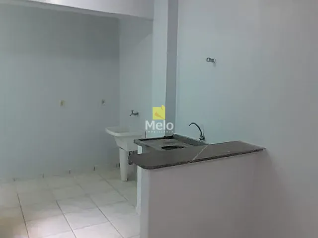 Apartamento 2 quartos e 1 banheiro, para alugar, no bairro Santa Maria em Brasília