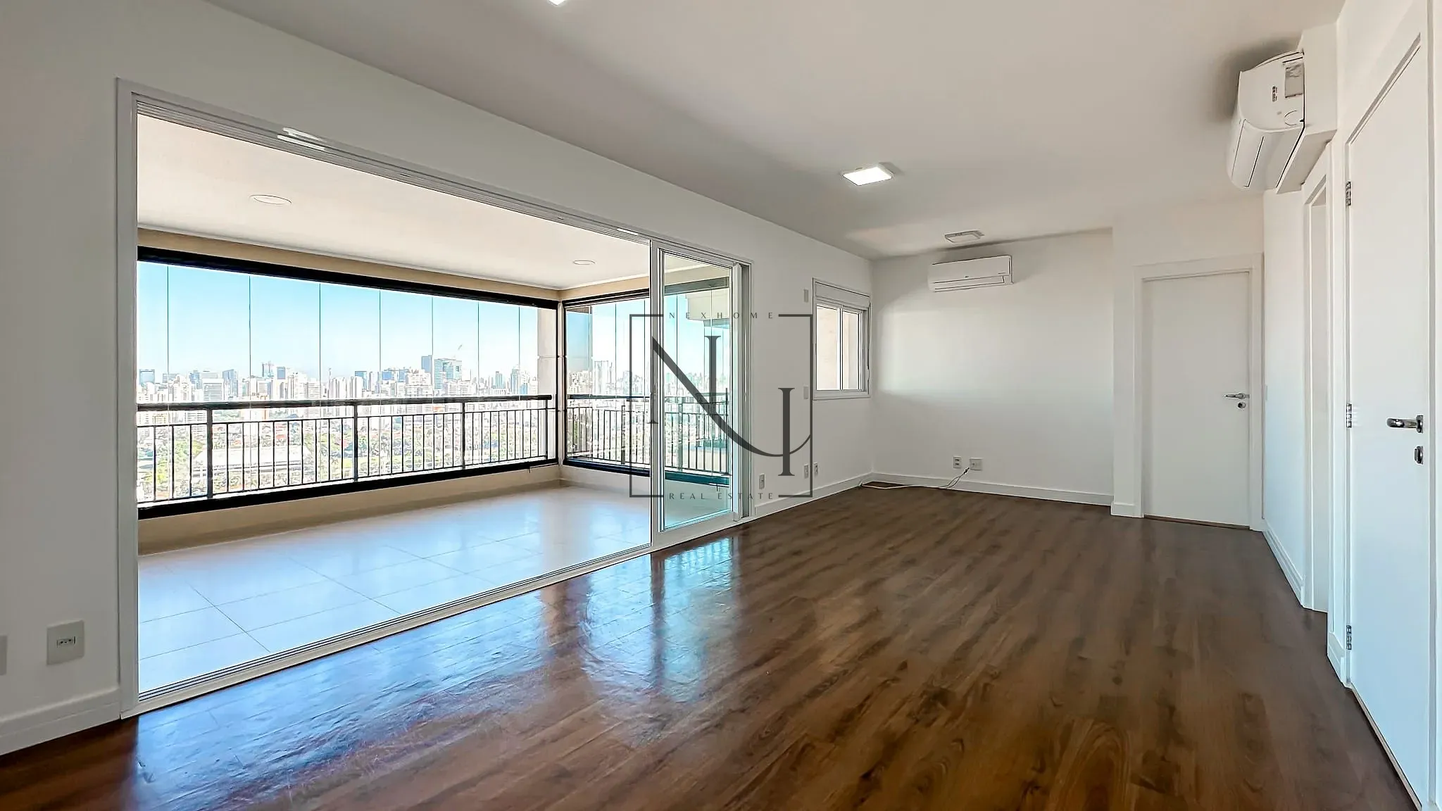 Apartamento, 3 quartos, 135 m² - Foto 1