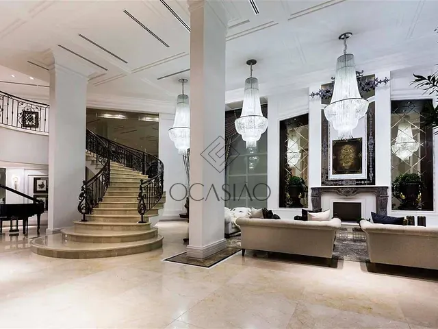 Apartamento com 587m² 4 quartos e 4 banheiros, à venda, no bairro Centro em Balneário Camboriú