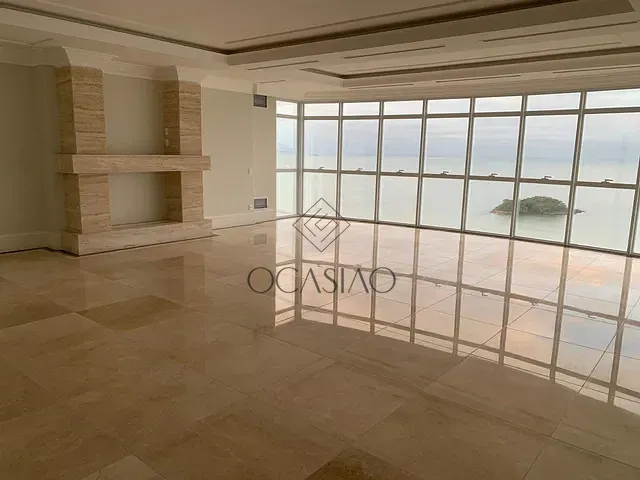 Apartamento com 587m² 4 quartos e 4 banheiros, à venda, no bairro Centro em Balneário Camboriú