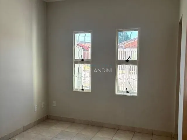 Apartamento com 134m² 2 quartos e 1 banheiro, à venda ou para alugar, no bairro Vila José Kallil Aun em Cosmópolis