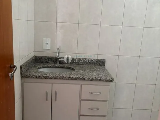 Apartamento com 134m² 2 quartos e 1 banheiro, à venda ou para alugar, no bairro Vila José Kallil Aun em Cosmópolis