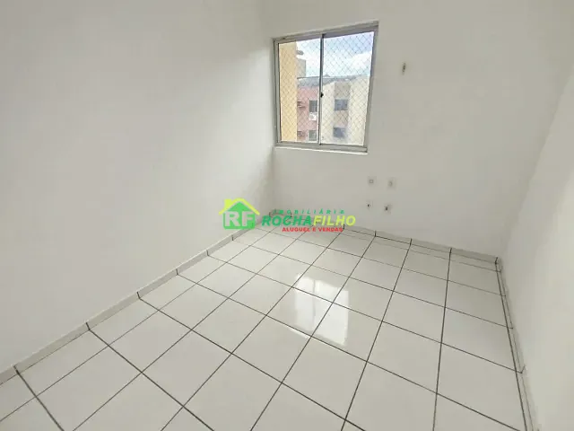 Apartamento com 74m² 3 quartos e 1 banheiro, à venda, no bairro Primavera em Teresina