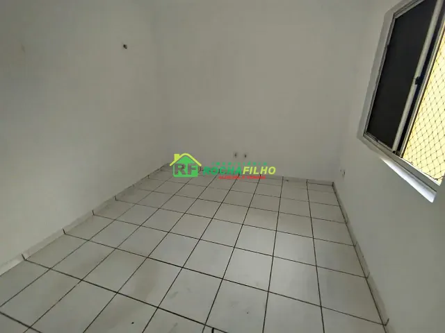 Apartamento com 74m² 3 quartos e 1 banheiro, à venda, no bairro Primavera em Teresina