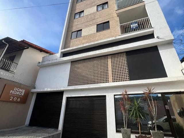 Apartamento 2 quartos e 2 banheiros, à venda, no bairro Mariano Procópio em Juiz de Fora
