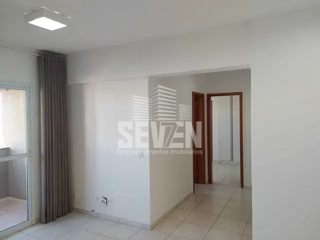 Apartamento com 64m² 2 quartos e 2 banheiros, à venda ou para alugar, no bairro Vila Cardia em Bauru