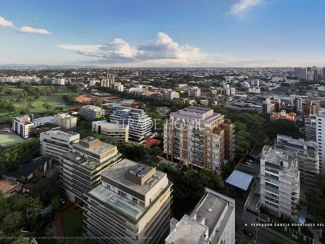 Apartamento 3 quartos e 5 banheiros, à venda, no bairro Cabral em Curitiba