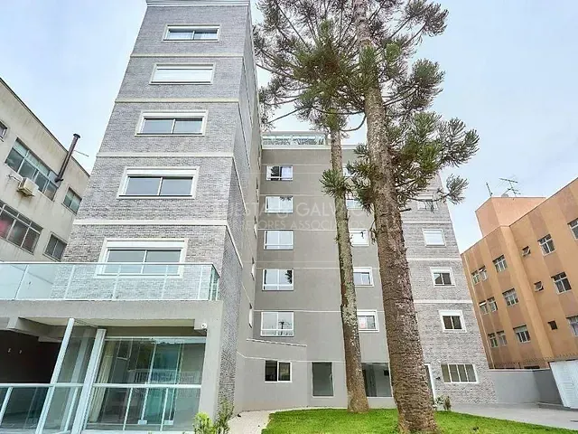 Apartamento com 136m² 3 quartos e 2 banheiros, à venda, no bairro Água Verde em Curitiba