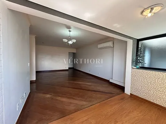 Apartamento 4 quartos e 4 banheiros, à venda, no bairro Centro em Londrina