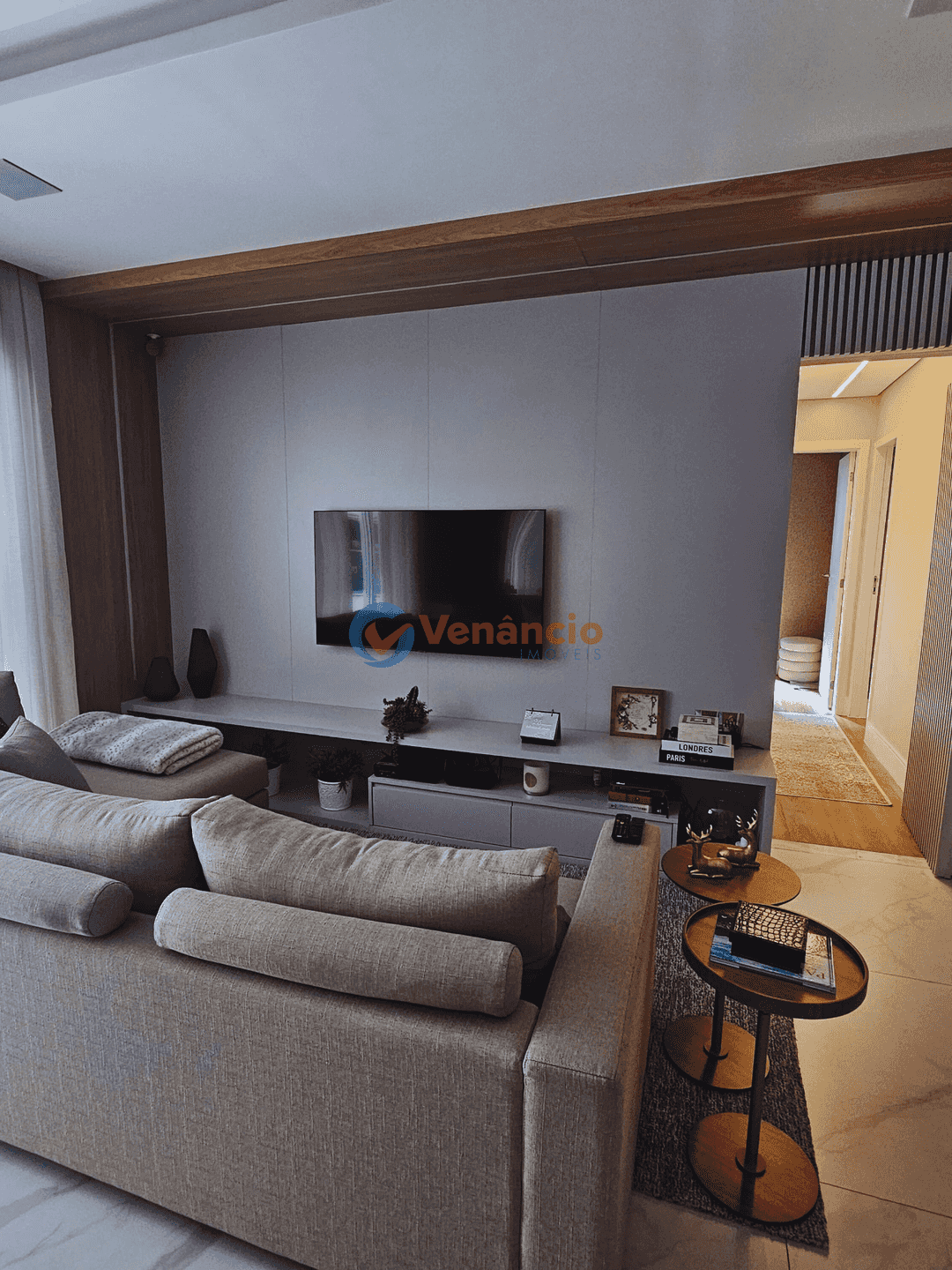Apartamento à venda com 3 quartos, 105m² - Foto 4