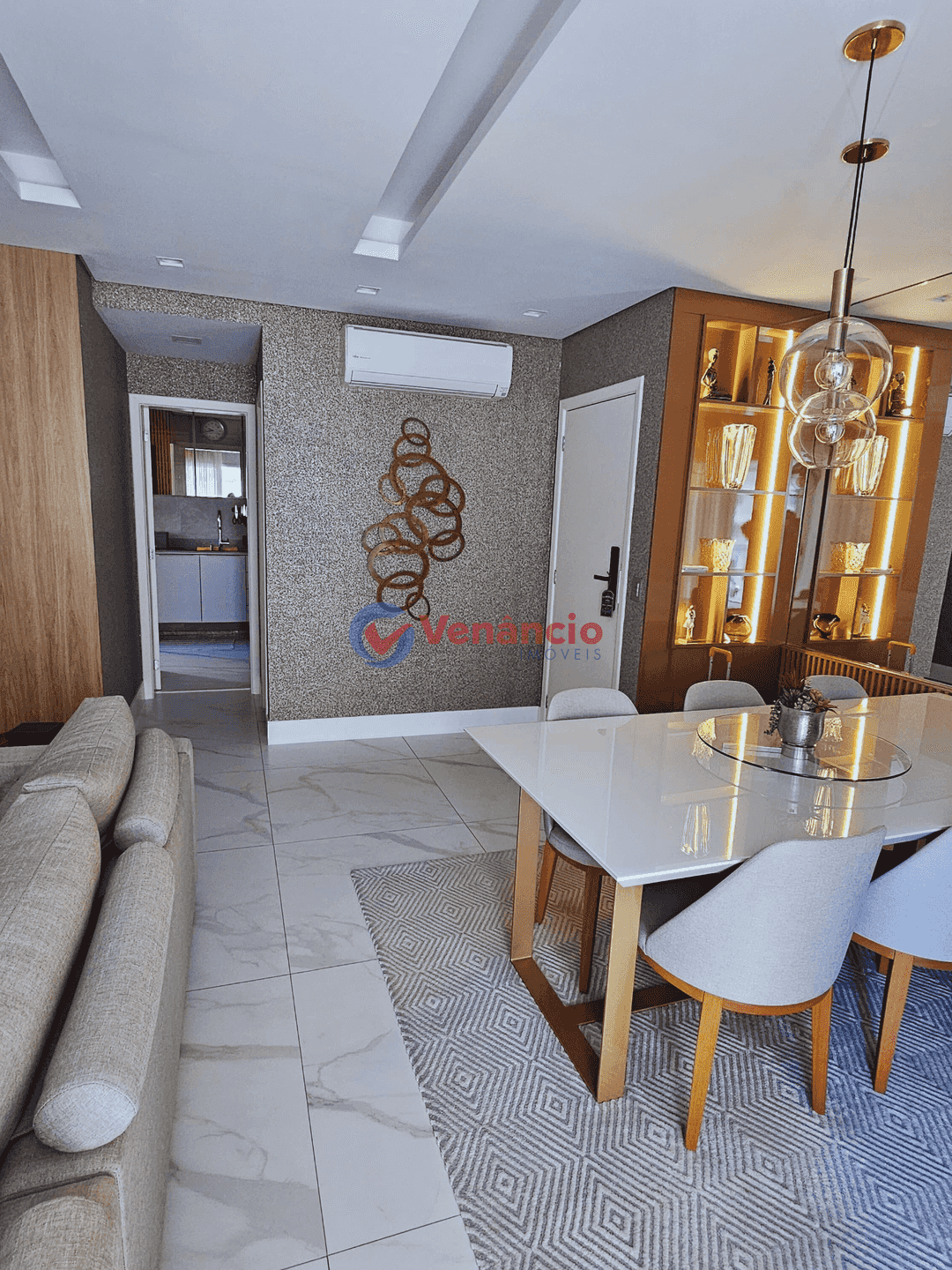 Apartamento à venda com 3 quartos, 105m² - Foto 5