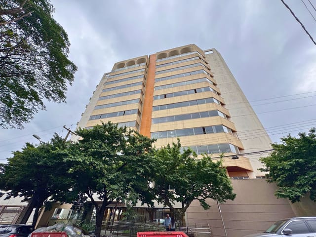 Apartamento 3 quartos e 3 banheiros, à venda, no bairro Centro em Apucarana