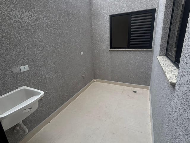 Apartamento 2 quartos e 2 banheiros, à venda, no bairro Utinga em Santo André