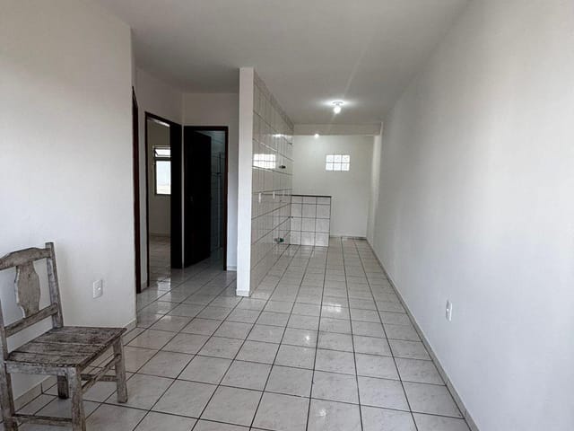 Apartamento com 42m² 2 quartos e 1 banheiro, para alugar, no bairro Nossa Senhora do Rosário em São José