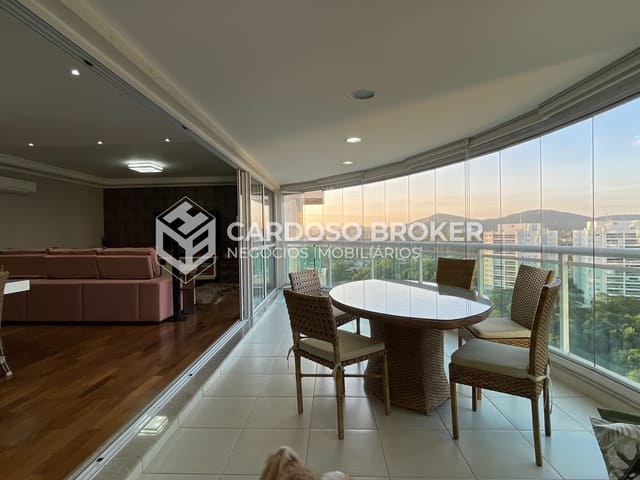 Apartamento com 258m² 4 quartos e 6 banheiros, à venda ou para alugar, no bairro Alphaville Empresarial em Barueri