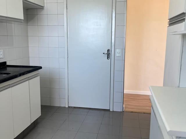 Apartamento 3 quartos e 1 banheiro, à venda, no bairro Jardim Aida em Guarulhos