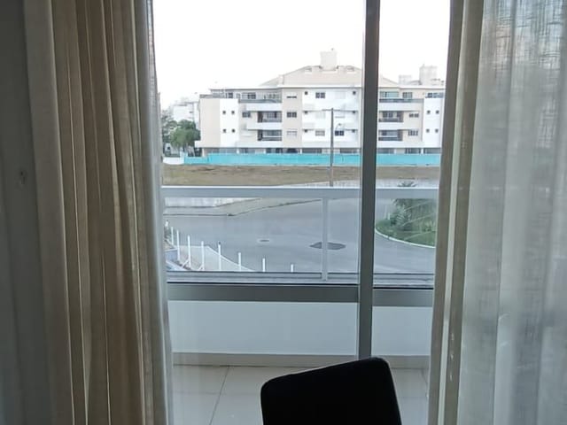 Foto do Apartamento - Apartamento financiável com 2 quartos, sendo um suíte, mobiliado, na Praia dos Ingleses do Rio Vermelho, Florianópolis/SC | Costão Sul Imóveis