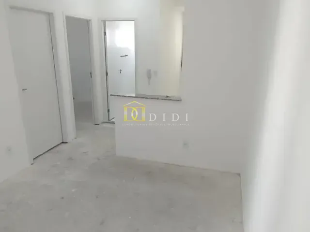 Apartamento 2 quartos e 1 banheiro, à venda ou para alugar, no bairro Avecuia do Alto em Porto Feliz