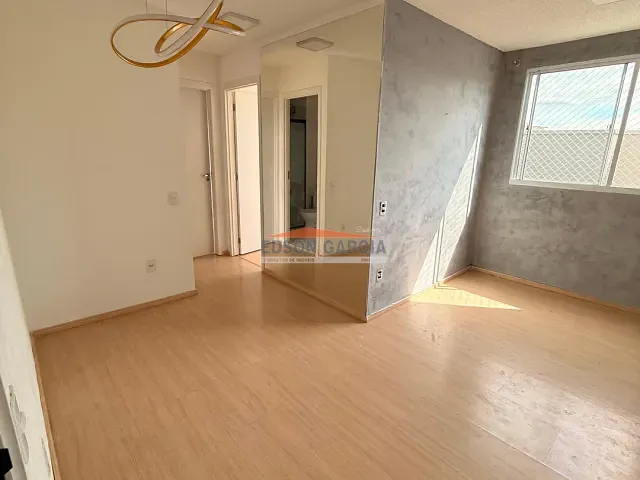 Apartamento 2 quartos e 1 banheiro, para alugar, no bairro Parque São Bento em Sorocaba
