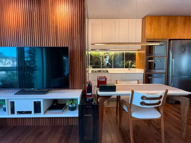 Apartamento com 81m² 1 quarto e 1 banheiro, à venda, no bairro Centro em Florianópolis