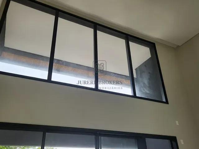 Apartamento 2 quartos e 3 banheiros, à venda, no bairro Jurerê em Florianópolis