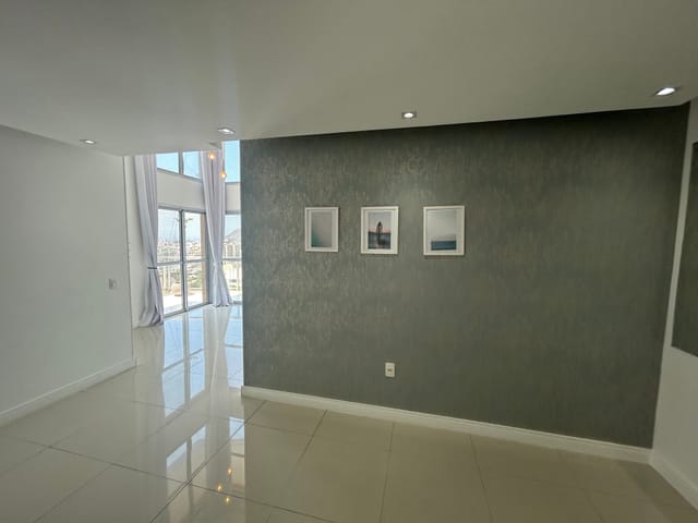 Foto do Apartamento - Incrível Apartamento disponível para locação no condomínio UpLife, Recreio dos Bandeirantes, Rio de Janeiro, RJ. Imóvel moderno, com infraestrutura completa. | FATOR IMÓVEIS