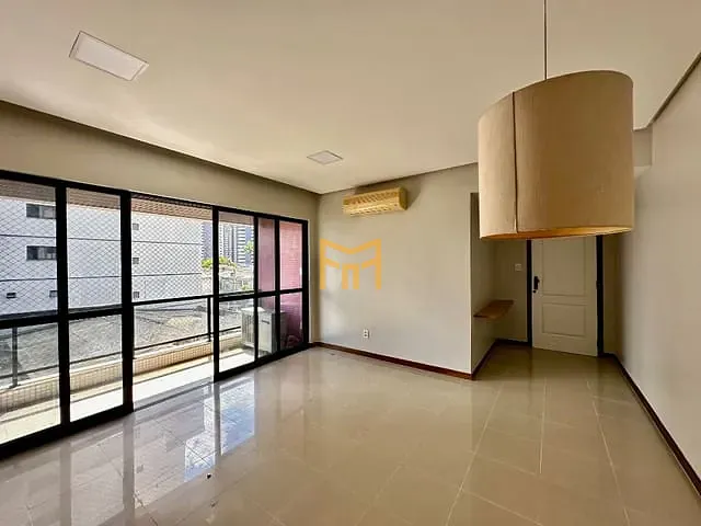 Apartamento com 106m² 2 quartos e 2 banheiros, à venda, no bairro Umarizal em Belém