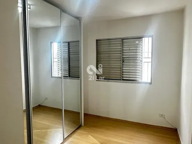 Apartamento com 64m² 2 quartos e 1 banheiro, à venda, no bairro Jaguaribe em Osasco