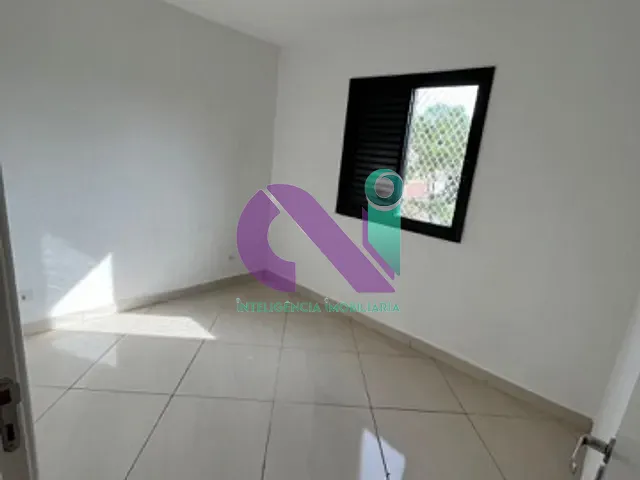 Apartamento 2 quartos e 1 banheiro, à venda ou para alugar, no bairro Santa Maria em Osasco