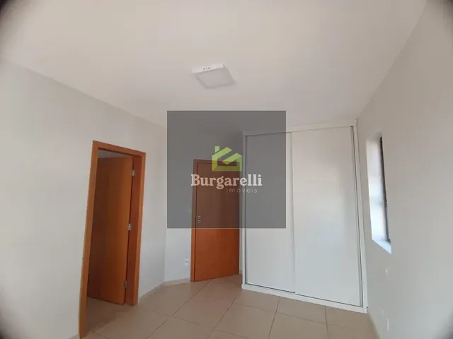 Apartamento 3 quartos e 2 banheiros, para alugar, no bairro Dos Ipês em Lavras