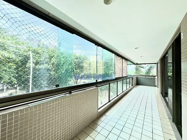 Apartamento com 208m² 4 quartos e 4 banheiros, à venda, no bairro Barra da Tijuca em Rio de Janeiro