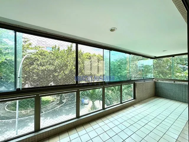 Apartamento com 208m² 4 quartos e 4 banheiros, à venda, no bairro Barra da Tijuca em Rio de Janeiro