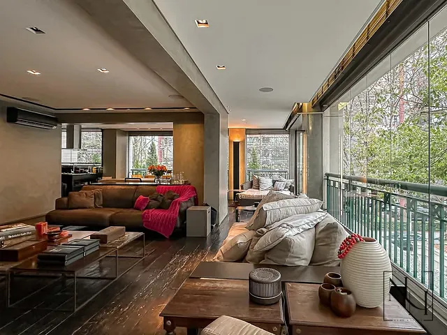 Apartamento com 238m² 3 quartos e 5 banheiros, à venda, no bairro Brooklin Paulista em São Paulo