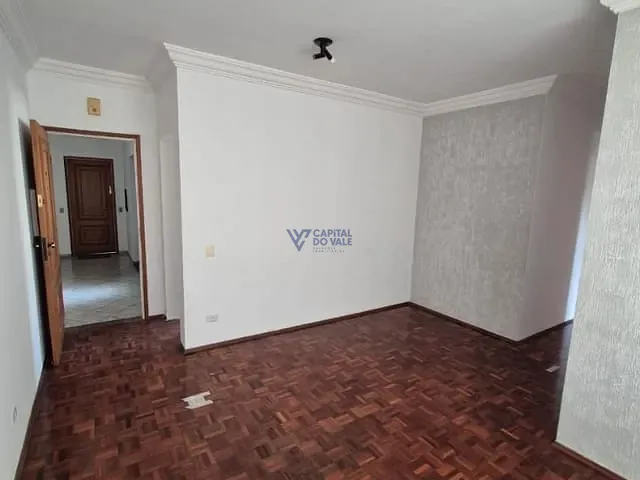 Apartamento 2 quartos e 1 banheiro, à venda ou para alugar, no bairro Jardim Alvorada em São José dos Campos