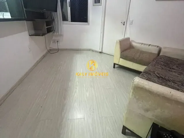 Apartamento 1 quarto e 1 banheiro, à venda, no bairro Vila Carmosina em São Paulo