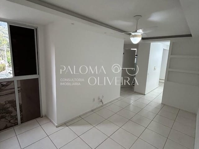 Apartamento 2 quartos e 1 banheiro, à venda, no bairro Jacarepaguá em Rio de Janeiro