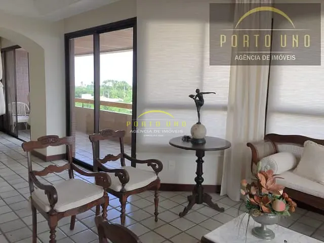 Apartamento com 250m² 4 quartos e 3 banheiros, à venda, no bairro Jardim Apipema em Salvador