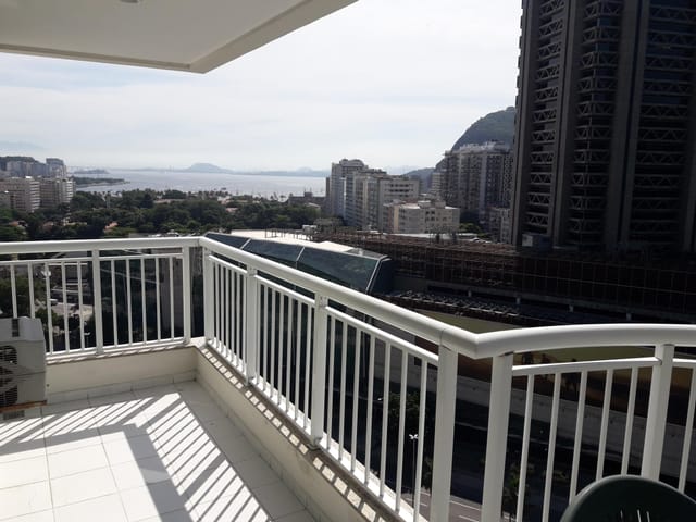 Apartamento 2 quartos e 3 banheiros, para alugar, no bairro Botafogo em Rio de Janeiro