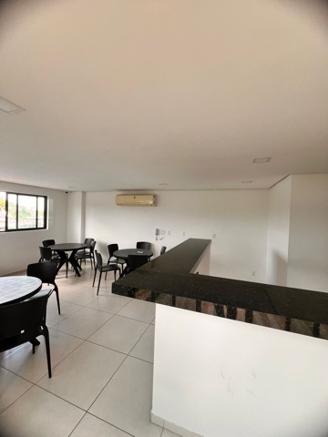 Apartamento 2 quartos e 2 banheiros, à venda, no bairro Jatiúca em Maceió