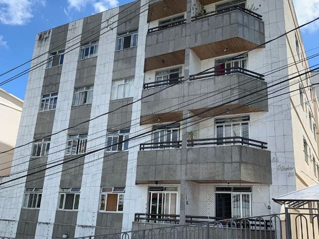 Apartamento 3 quartos e 1 banheiro, à venda, no bairro Granbery em Juiz de Fora