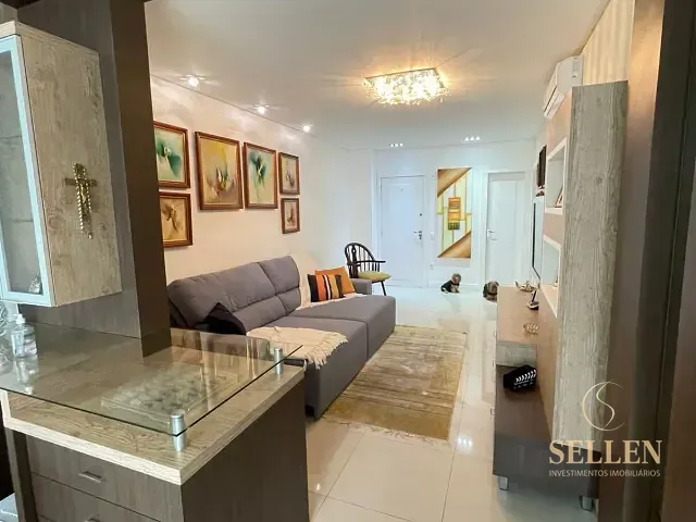 Apartamento com 157m² 3 quartos e 3 banheiros, à venda, no bairro Pioneiros em Balneário Camboriú