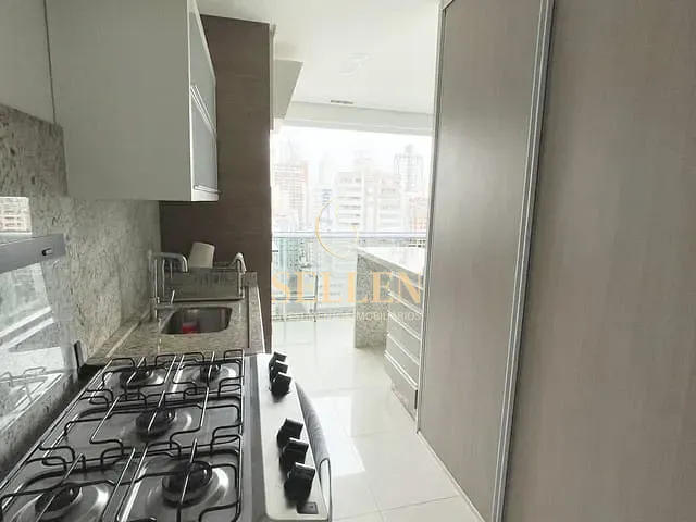 Apartamento com 157m² 3 quartos e 3 banheiros, à venda, no bairro Pioneiros em Balneário Camboriú