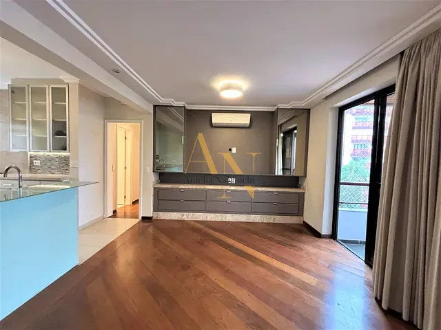 Apartamento 3 quartos e 4 banheiros, à venda ou para alugar, no bairro Vila Mariana em São Paulo