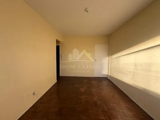 Apartamento 3 quartos e 1 banheiro, à venda, no bairro Bairu em Juiz de Fora